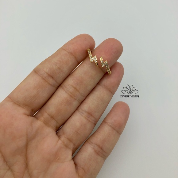 Lightning Bolt Ring ⚡️ 18K Gold Plated Brass ⚡️ - Picture 9 of 14